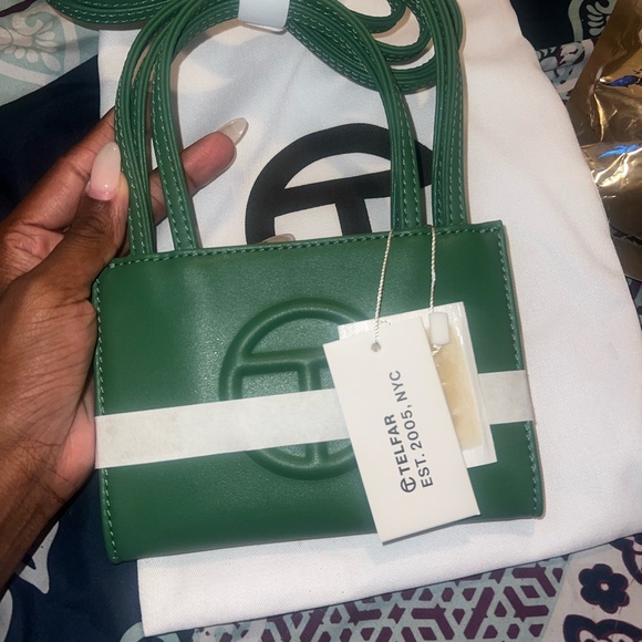 Telfar Small Leaf Bag - Picture 4 of 7